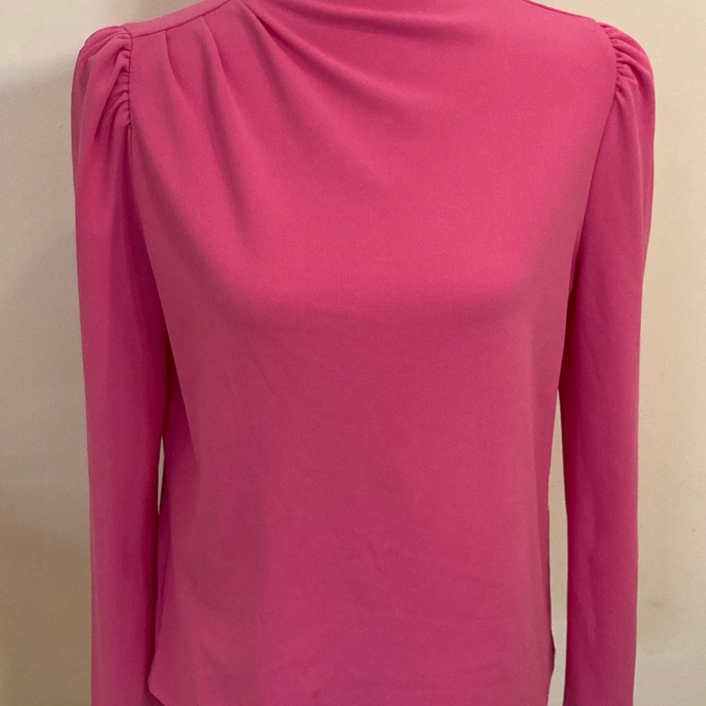 And Taylor pink longsleeve top size medium